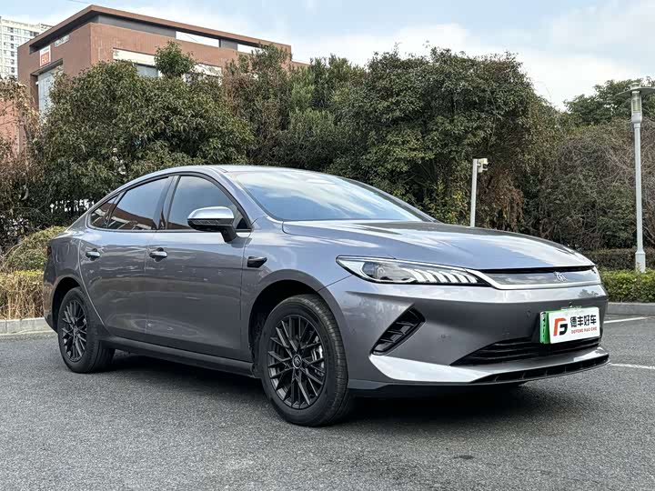 Фото 3 - BYD Qin Plus