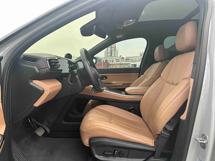 Фото 7 - Nio ES8