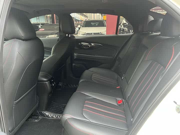 Фото 5 - GAC Trumpchi Empow R