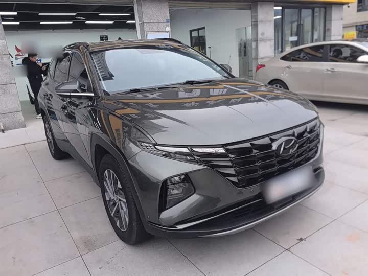 Фото 4 - Hyundai Tucson L