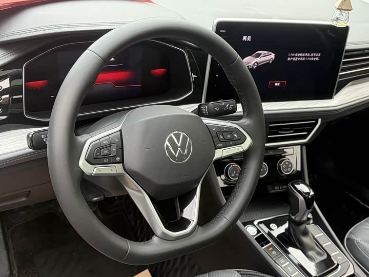 Фото 9 - Volkswagen Sagitar L