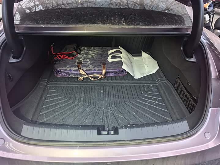 Фото 4 - Xiaomi SU7