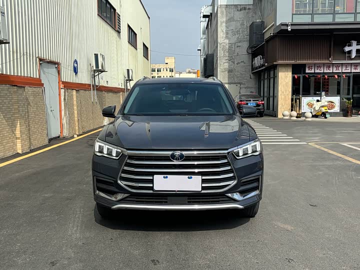 Фото 2 - BYD Song Pro