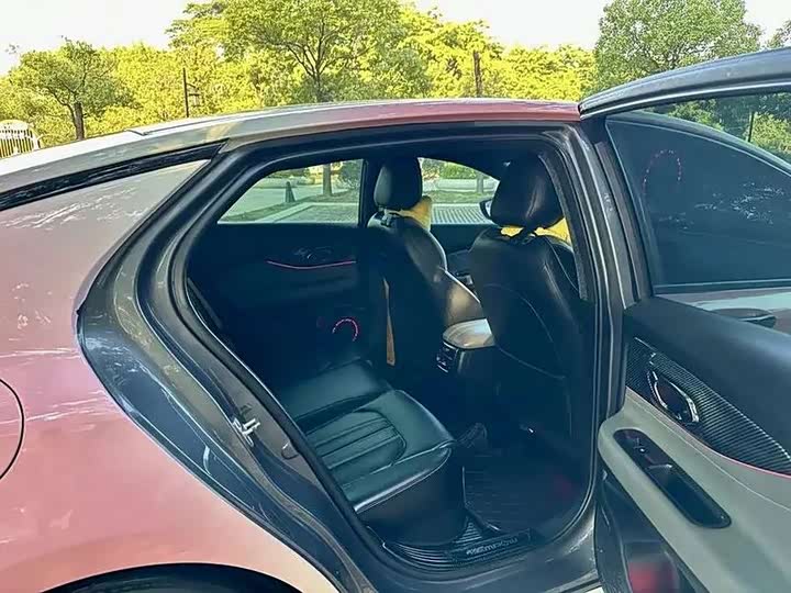 Фото 6 - GAC Trumpchi Empow R