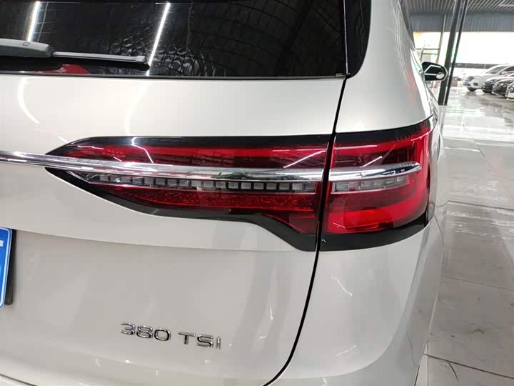 Фото 8 - Volkswagen Viloran