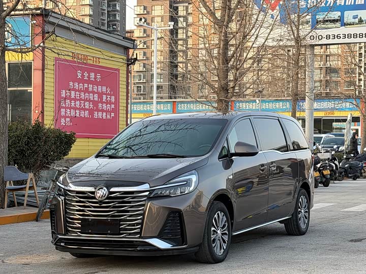 Фото 1 - Buick GL8 ES