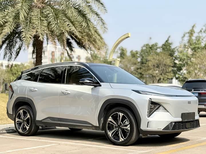 Фото 3 - Geely Galaxy L7