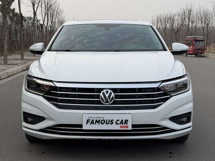 Фото 2 - Volkswagen Sagitar L