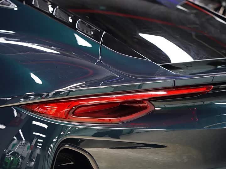 Фото 6 - Lotus Emira