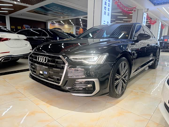 Фото 1 - Audi A6L