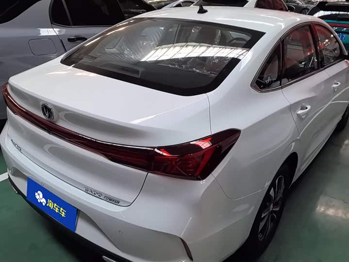 Фото 3 - Changan Eado Plus