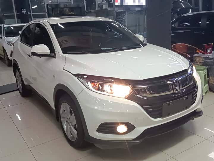 Фото 4 - Honda Vezel