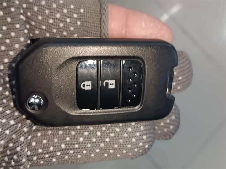 Фото 9 - Honda Vezel