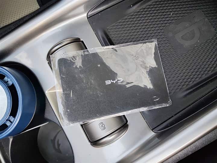 Фото 9 - BYD Dolphin