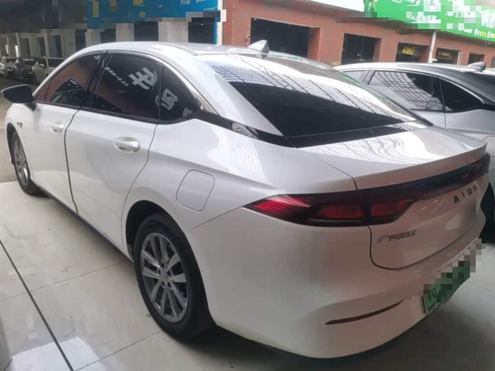 Фото 5 - GAC Aion S