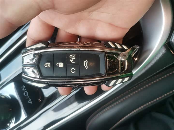 Фото 9 - GAC Aion S