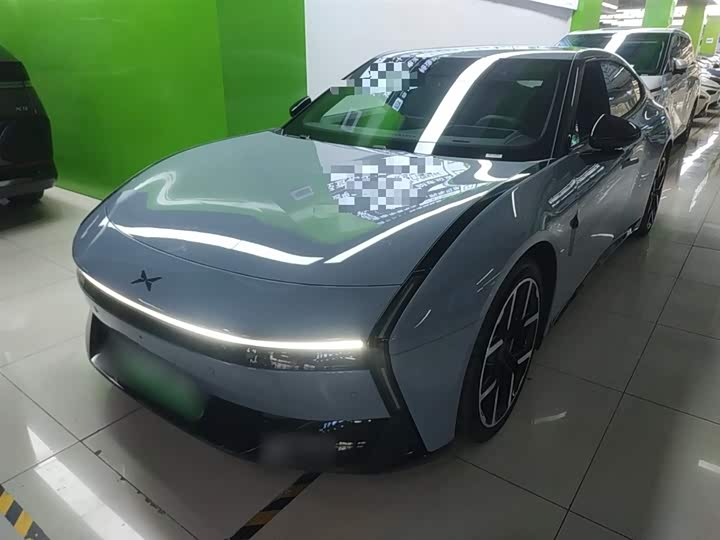 Фото 2 - XPeng P7