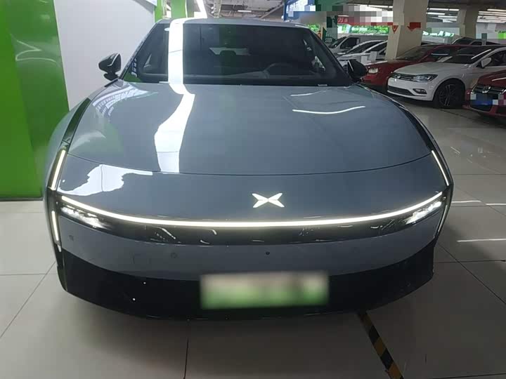 Фото 3 - XPeng P7