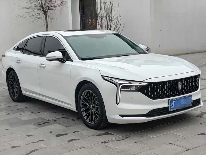 Фото 2 - Bestune B70