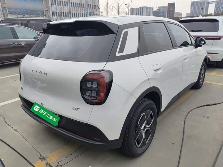 Фото 7 - GAC Aion UT