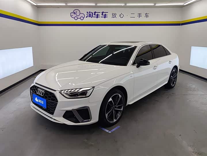 Фото 1 - Audi A4L