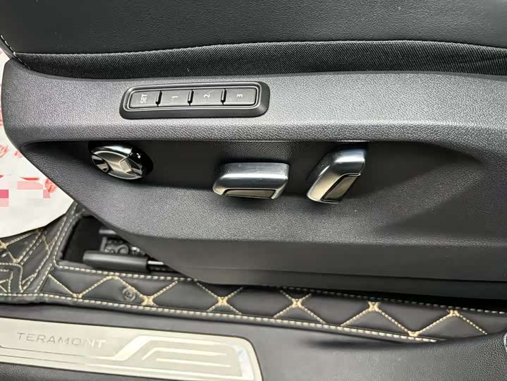 Фото 5 - Volkswagen Teramont X