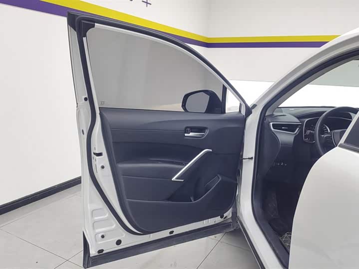 Фото 7 - Toyota Corolla Cross