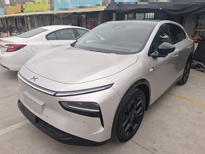 Фото 2 - XPeng G7