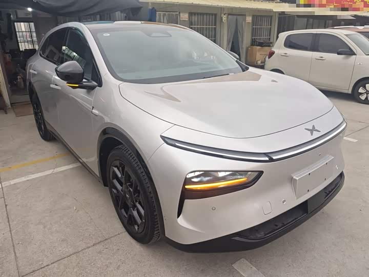 Фото 4 - XPeng G7