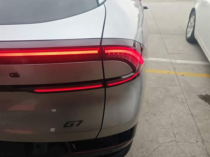 Фото 8 - XPeng G7