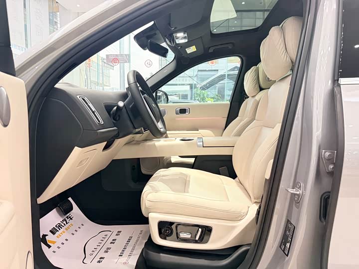 Фото 5 - LiXiang L8