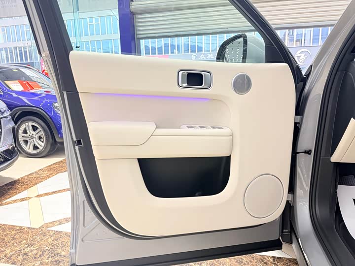 Фото 6 - LiXiang L8