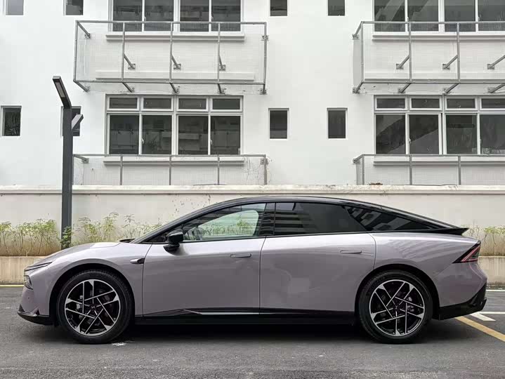 Фото 3 - XPeng F57