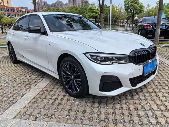 Фото 3 - BMW 3 Series