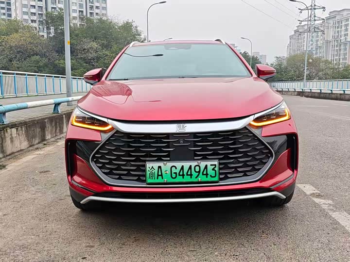 Фото 2 - BYD Tang Hybrid/EV