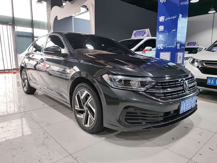 Фото 3 - Volkswagen Sagitar L