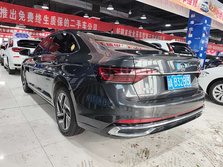 Фото 7 - Volkswagen Sagitar L