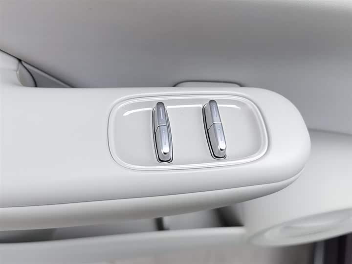 Фото 9 - Leapmotor B10