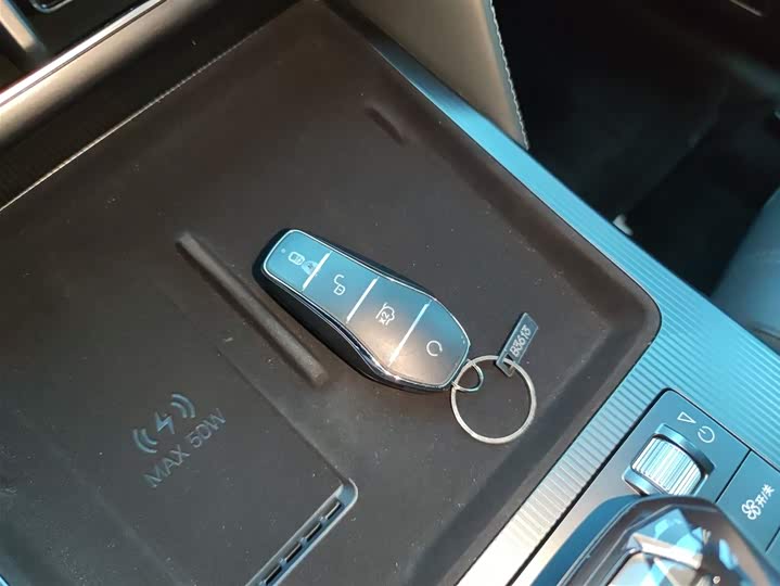 Фото 9 - BYD Song L DM-i Hybrid