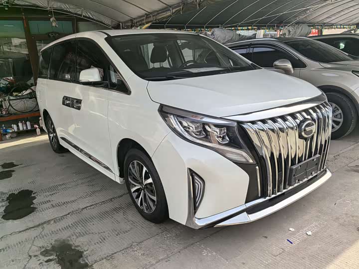 Фото 3 - GAC Trumpchi M8