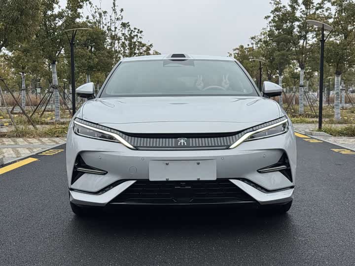 Фото 2 - BYD Song L