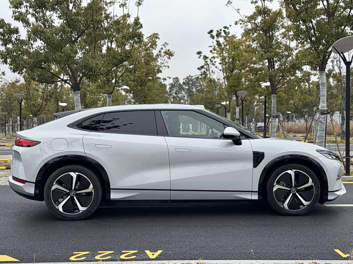 Фото 4 - BYD Song L