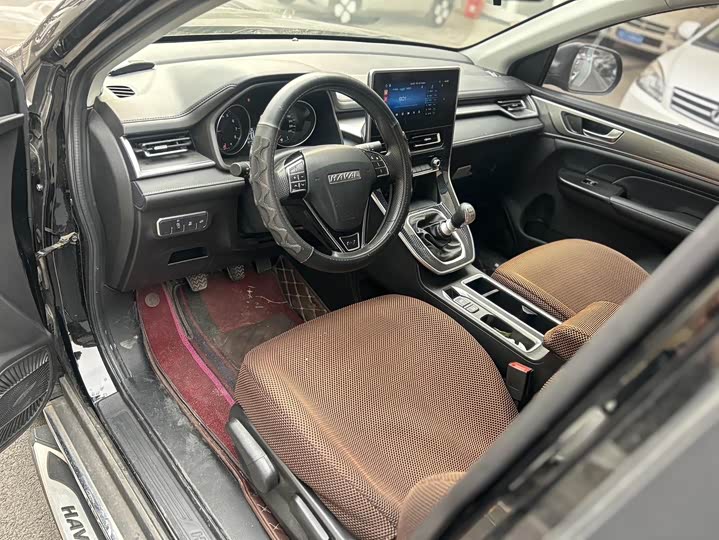 Фото 5 - Haval M6