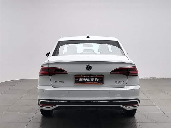 Фото 4 - Volkswagen Bora