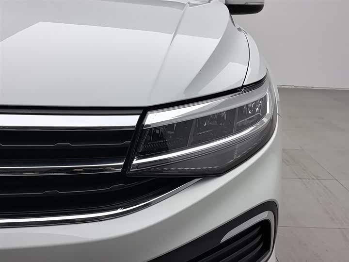 Фото 7 - Volkswagen Bora