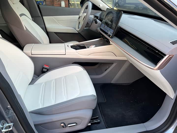 Фото 6 - Dongfeng Yipai eπ 007