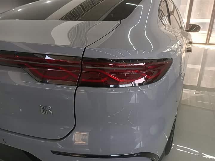 Фото 8 - BYD Han