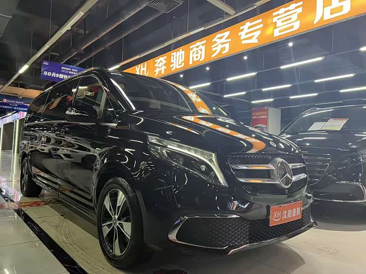 Фото 1 - Mercedes-Benz V-Class