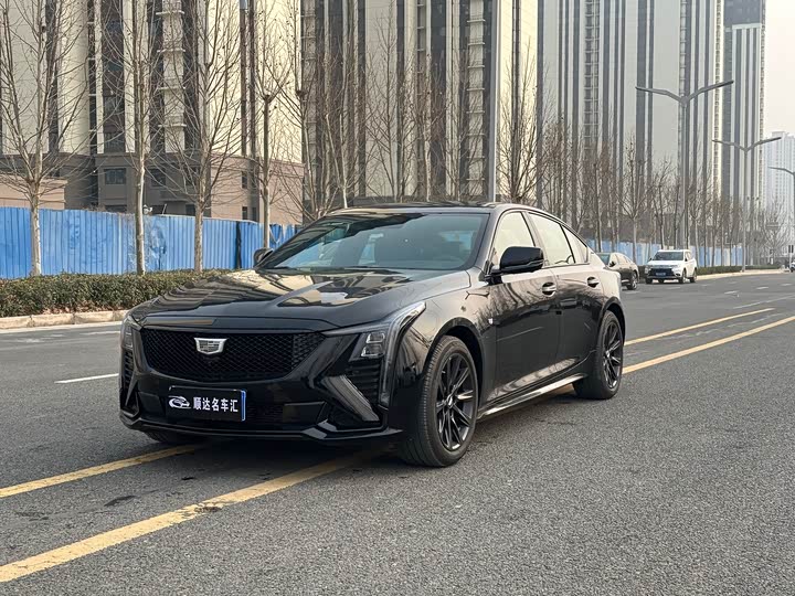 Фото 1 - Cadillac CT5