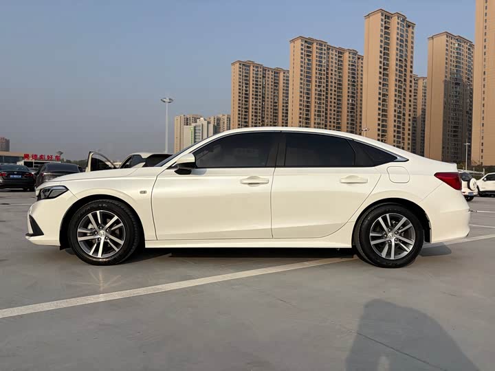 Фото 7 - Honda Civic